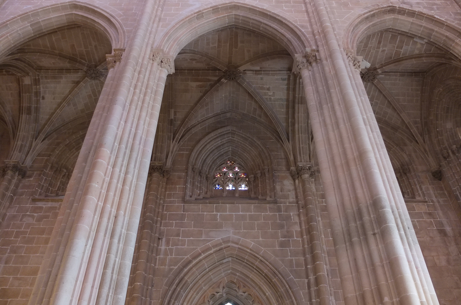 รูปถ่าย โปรตุเกส(Portugal) บาตาลยา(Batalha) 2013-01 62