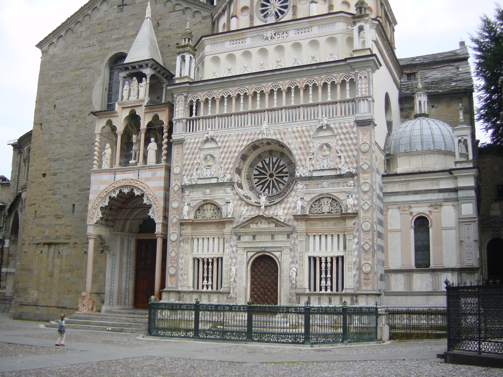 รูปถ่าย อิตาลี(Italy) แบร์กาโม(Bergamo) 2002-07 19