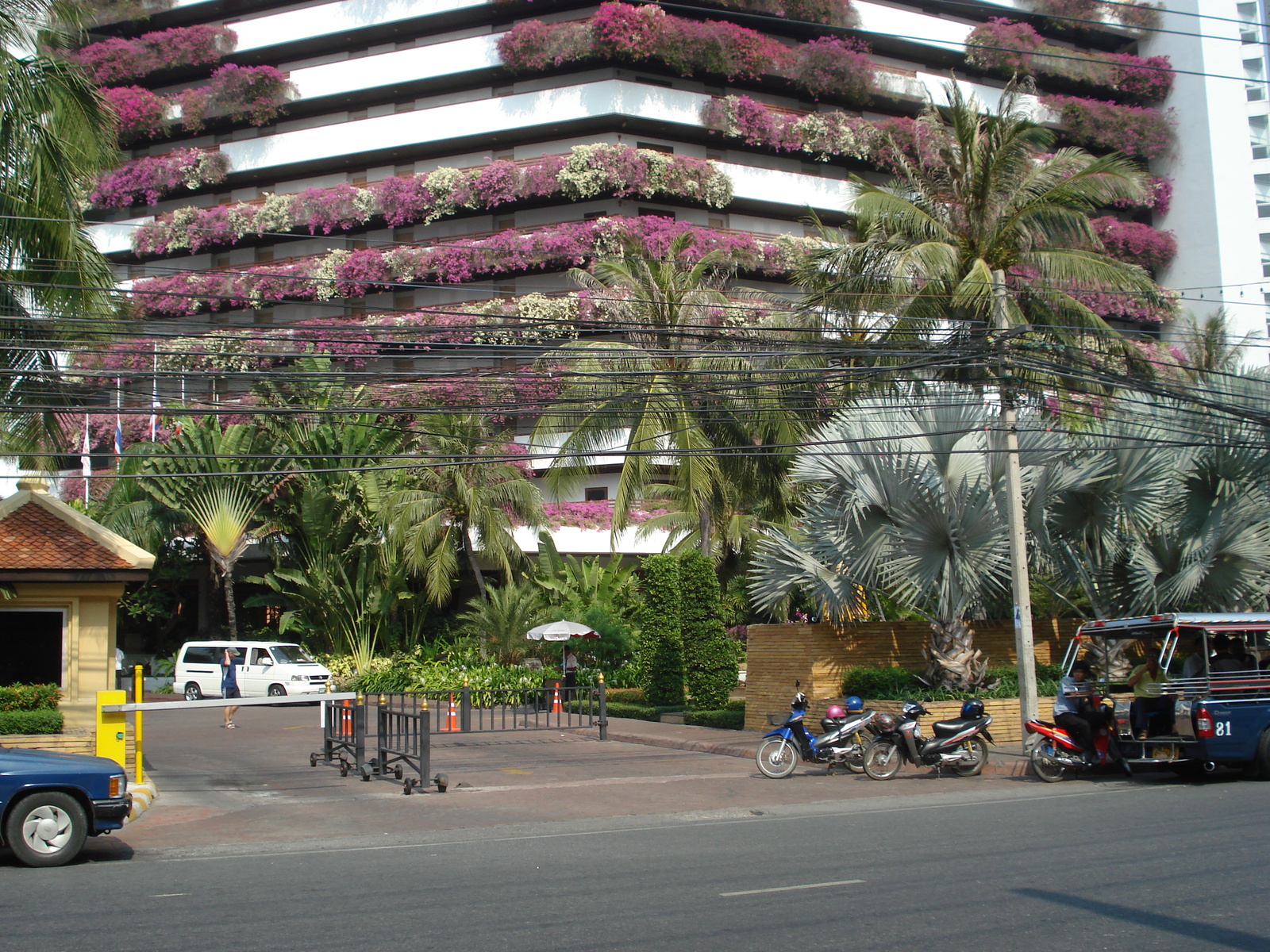 รูปถ่าย ไทย(Thailand) พัทยา(Pattaya) ถนนพัทยาสาย 2(Pattaya 2nd road) 2008-01 36