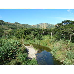 รูปถ่าย นิวแคลิโดเนีย(New Caledonia) ถนนจากกานาลาไปลาฟัว(Canala to La Foa road) 2010-05 28