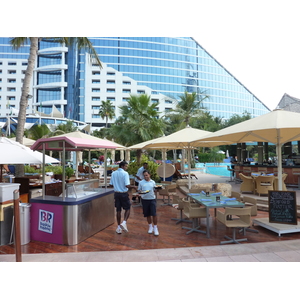 รูปถ่าย สหรัฐอาหรับเอมิเรตส์(United Arab Emirates) ดูไบ(Dubai) โรงแรมจูไมราห์บีช(Jumeirah Beach Hotel) 2009-12 20