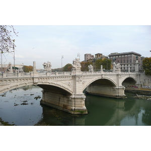 รูปถ่าย อิตาลี(Italy) โรม(Rome) ถนนริมน้ำอินซัสเซีย(Lungotevere in Sassia) 2007-11 11