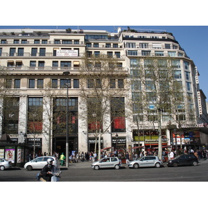 รูปถ่าย ฝรั่งเศส(France) ปารีส(Paris) ช็องเซลีเซ(Champs Elysees) 2006-04 14