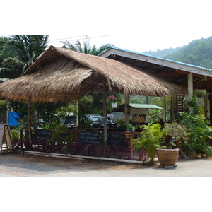 รูปถ่าย ไทย(Thailand) เกาะช้าง(Ko Chang) ถนนบนเกาะ(Island road) 2011-02 29