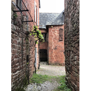 รูปถ่าย ฝรั่งเศส(France) กอลงฌ์-ลา-รูฌ(Collonges la Rouge) 2018-04 15