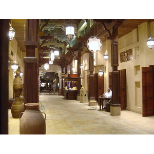 รูปถ่าย สหรัฐอาหรับเอมิเรตส์(United Arab Emirates) ดูไบ(Dubai) มะดีนัตจุมัยเราะห์(Medina Jumeirah) 2005-11 5