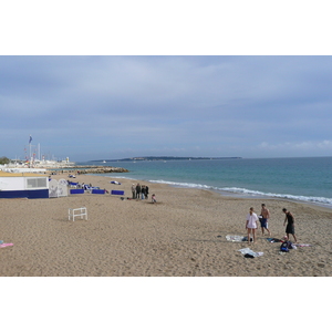 รูปถ่าย ฝรั่งเศส(France) คานส์(Cannes) หาดดูมีดี(Plage du midi) 2008-03 4