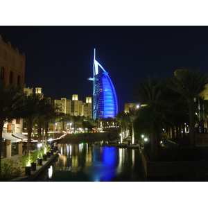 รูปถ่าย สหรัฐอาหรับเอมิเรตส์(United Arab Emirates) ดูไบ(Dubai) มะดีนัตจุมัยเราะห์(Medina Jumeirah) 2005-11 6