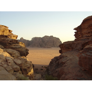 รูปถ่าย จอร์แดน(Jordan) ทะเลทรายวาดีรัม(Wadi Rum Desert) 2004-10 44