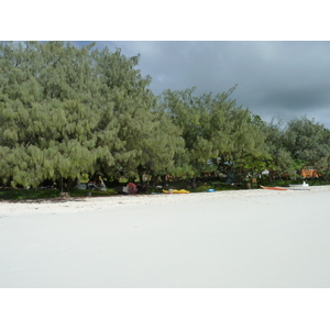 รูปถ่าย นิวแคลิโดเนีย(New Caledonia) เกาะลีฟู(Lifou) หาดลูเอ็งโกนี(Luengoni Beach) 2010-05 44
