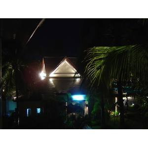 รูปถ่าย ไทย(Thailand) เขาหลัก(Khao Lak) โรงแรมเลอเมอริเดียน เขาหลัก(Meridien Khao Lak Hotel) สีสันกลางคืน(By Night) 2005-12 16