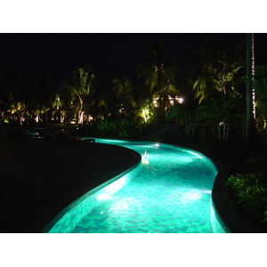 รูปถ่าย ไทย(Thailand) เขาหลัก(Khao Lak) โรงแรมเลอเมอริเดียน เขาหลัก(Meridien Khao Lak Hotel) สีสันกลางคืน(By Night) 2005-12 10