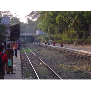 รูปถ่าย พม่า(Myanmar) ย่างกุ้ง(Yangon) 2005-01 48