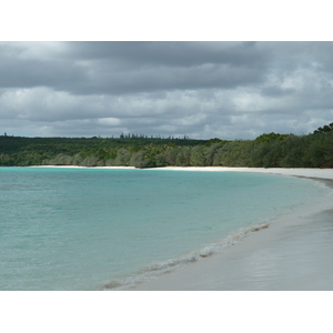 รูปถ่าย นิวแคลิโดเนีย(New Caledonia) เกาะลีฟู(Lifou) หาดลูเอ็งโกนี(Luengoni Beach) 2010-05 31
