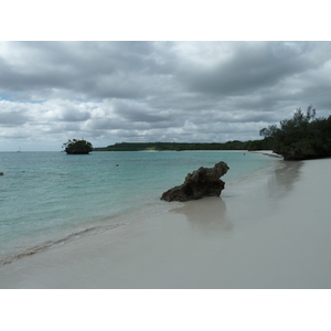 รูปถ่าย นิวแคลิโดเนีย(New Caledonia) เกาะลีฟู(Lifou) หาดลูเอ็งโกนี(Luengoni Beach) 2010-05 42