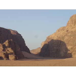 รูปถ่าย จอร์แดน(Jordan) ทะเลทรายวาดีรัม(Wadi Rum Desert) 2004-10 99