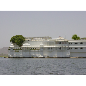 รูปถ่าย อินเดีย(India) อูไดปูร์(Udaipur) โรงแรมเลคพาเลซ(Lake Palace Hotel) 2003-05 51