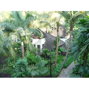 รูปถ่าย พม่า(Myanmar) ย่างกุ้ง(Yangon) โรงแรมกันดอจีพาเลซ(Kandawgyi Palace Hotel) 2005-01 36