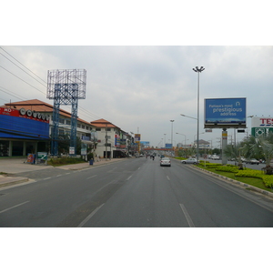 รูปถ่าย ไทย(Thailand) ชลบุรี(Chonburi) ถนนสุขุมวิท(Sukhumvit road) 2008-01 27
