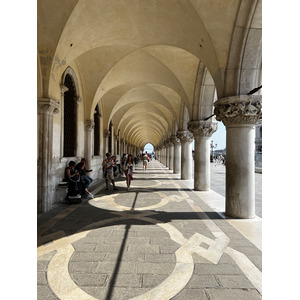 รูปถ่าย อิตาลี(Italy) เวนีส(Venice) พระราชวังดอจ (ปาลัซโซดูกาเล)(Doge's Palace (Palazzo Ducale)) 2022-05 104