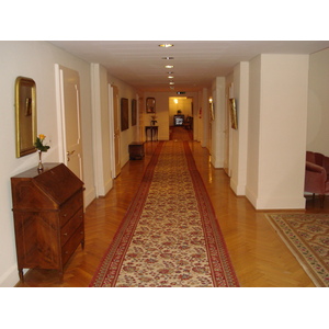 รูปถ่าย สวิสเซอร์แลนด์(Switzerland) ปองเทรซีน่า(Pontresina) โรงแรมแกรนด์โครเนนโฮฟ(Grand Hotel Kronenhof) 2007-01 87