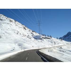 รูปถ่าย สวิสเซอร์แลนด์(Switzerland) จากปอนเตรซีนาไปลาโกเบียนโก(From Pontresina to Lago Bianco) 2007-01 58