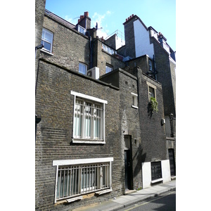 รูปถ่าย อังกฤษ(United Kingdom) ลอนดอน(London) ตรอกเซาท์มอลตัน(South Molton Lane) 2007-09 2