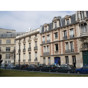 รูปถ่าย ฝรั่งเศส(France) ปารีส(Paris) คุ้มที่ 17 (17th Arrondissement) ปลาส  มาเลแอร์บ(Place Malesherbes) 2006-03 4