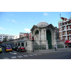 รูปถ่าย อังกฤษ(United Kingdom) ลอนดอน(London) สวนบราวน์ฮาร์ต(Brown Hart Gardens) 2007-09 2