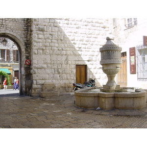 รูปถ่าย ฝรั่งเศส(France) วังซ์(Vence) 2001-09 16