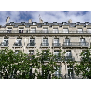 รูปถ่าย ฝรั่งเศส(France) ปารีส(Paris) คุ้มที่ 17 (17th Arrondissement) ถนนวากราม(Avenue de Wagram) 2007-05 54