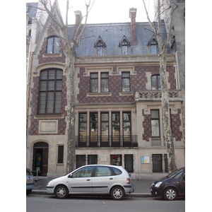รูปถ่าย ฝรั่งเศส(France) ปารีส(Paris) คุ้มที่ 17 (17th Arrondissement) ปลาส  มาเลแอร์บ(Place Malesherbes) 2006-03 30