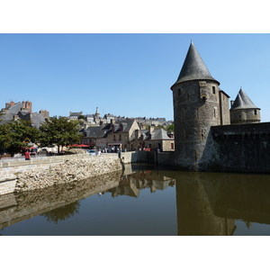 รูปถ่าย ฝรั่งเศส(France) ฟูแฌร์(Fougeres) 2010-04 5