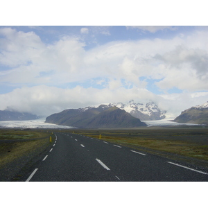 รูปถ่าย ไอซ์แลนด์(Iceland) ถนนหมายเลข 1 จากโยกุลซาร์เลานไปวีก(Road 1 Jokulsarlon to vik) 2003-06 11