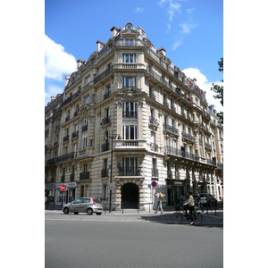 รูปถ่าย ฝรั่งเศส(France) ปารีส(Paris) ถนนนีเยล(Avenue Niel) 2007-06 57