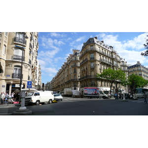 รูปถ่าย ฝรั่งเศส(France) ปารีส(Paris) คุ้มที่ 17 (17th Arrondissement) ถนนวากราม(Avenue de Wagram) 2007-05 20