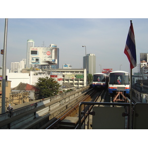 รูปถ่าย ไทย(Thailand) กรุงเทพมหานคร(Bangkok) รถไฟฟ้า(Sky Train) 2004-12 101