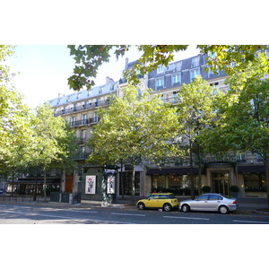 รูปถ่าย ฝรั่งเศส(France) ปารีส(Paris) ถนนฟรีดลันด์(Avenue de Friedland) 2007-09 14
