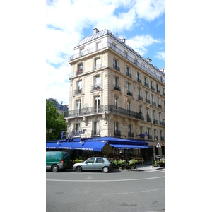 รูปถ่าย ฝรั่งเศส(France) ปารีส(Paris) คุ้มที่ 17 (17th Arrondissement) ถนนฌูฟรัว-ดาบ็อง(Rue Jouffroy d'Abbans) 2007-05 28