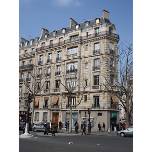 รูปถ่าย ฝรั่งเศส(France) ปารีส(Paris) คุ้มที่ 17 (17th Arrondissement) ถนนกูร์แซล(Boulevard de Courcelles) 2006-03 17