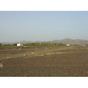 รูปถ่าย โอมาน(Oman) จากบูไมิไปถนนมาฮาดา(Buraimi to Mahada road) 2005-03 21