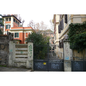รูปถ่าย อิตาลี(Italy) โรม(Rome) ถนนนีโกลาฟาบรีซี(Via Nicola Fabrizi) 2007-11 9