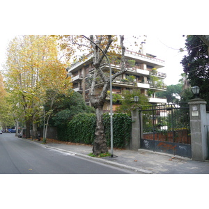 รูปถ่าย อิตาลี(Italy) โรม(Rome) ถนนนีโกลาฟาบรีซี(Via Nicola Fabrizi) 2007-11 10