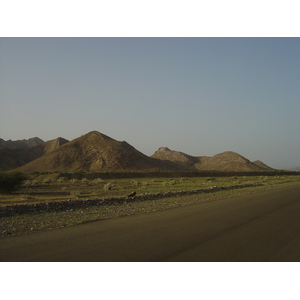 รูปถ่าย โอมาน(Oman) จากบูไมิไปถนนมาฮาดา(Buraimi to Mahada road) 2005-03 29
