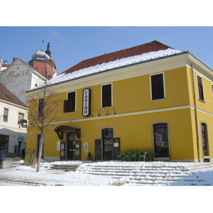 รูปถ่าย ฮังการี(Hungary) เปคส์(Pecs) 2005-03 50