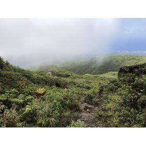 รูปถ่าย กวาเดอลูป(Guadeloupe) ภูเขาไฟลากร็องด์ซูฟรีแยร์(La Grande Soufriere) 2021-02 4
