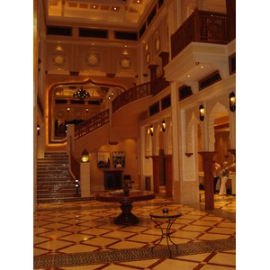 รูปถ่าย สหรัฐอาหรับเอมิเรตส์(United Arab Emirates) ดูไบ(Dubai) มะดีนัตจุมัยเราะห์(Medina Jumeirah) 2007-03 30