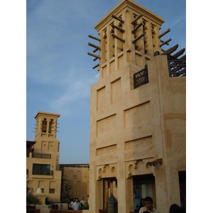 รูปถ่าย สหรัฐอาหรับเอมิเรตส์(United Arab Emirates) ดูไบ(Dubai) มะดีนัตจุมัยเราะห์(Medina Jumeirah) 2007-03 15