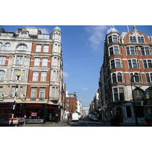 รูปถ่าย อังกฤษ(United Kingdom) ลอนดอน(London) ถนนแชฟตส์เบอรี(Shaftesbury Avenue) 2007-09 40