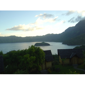รูปถ่าย เฟรนช์โพลี่นีเซีย(Polynesia) หมู่เกาะมาร์เคซัส(Marquises) 2006-04 21